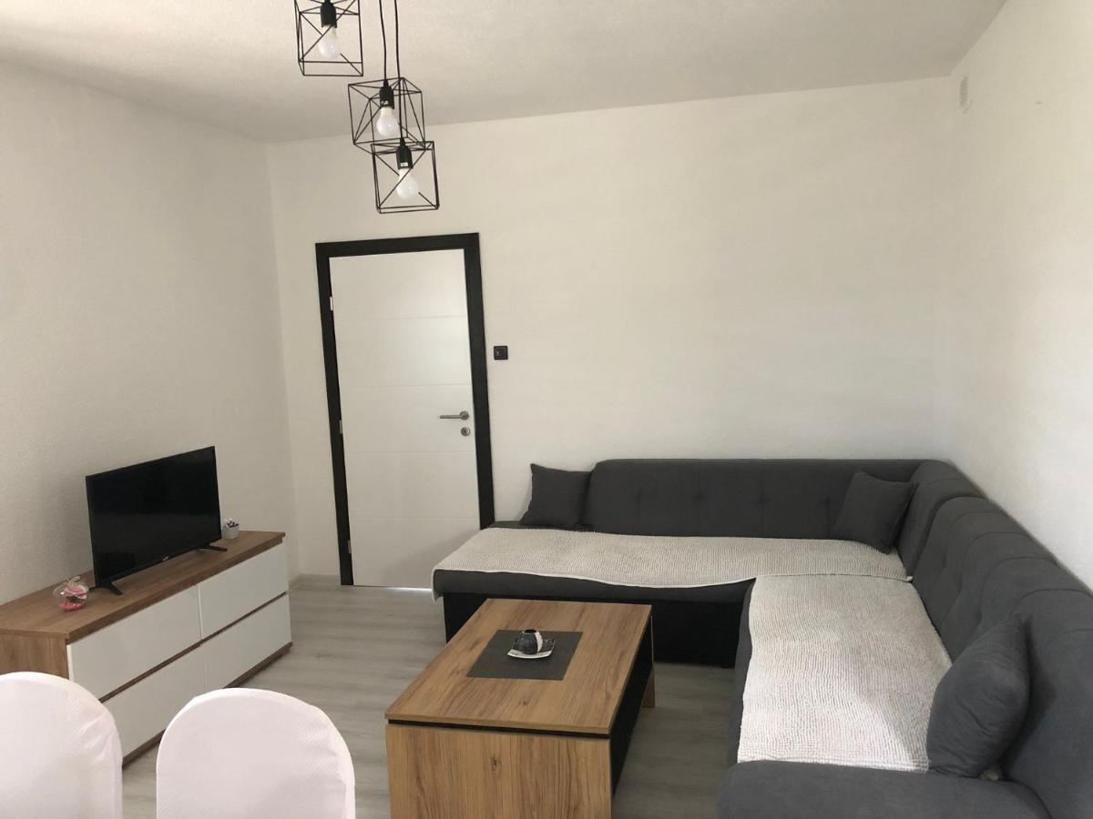 Apartman M&D نيوم المظهر الخارجي الصورة